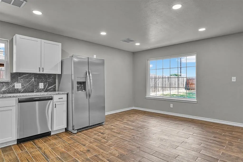 Photo 7 — 2404 N Robin Street, Altus, OK 73521