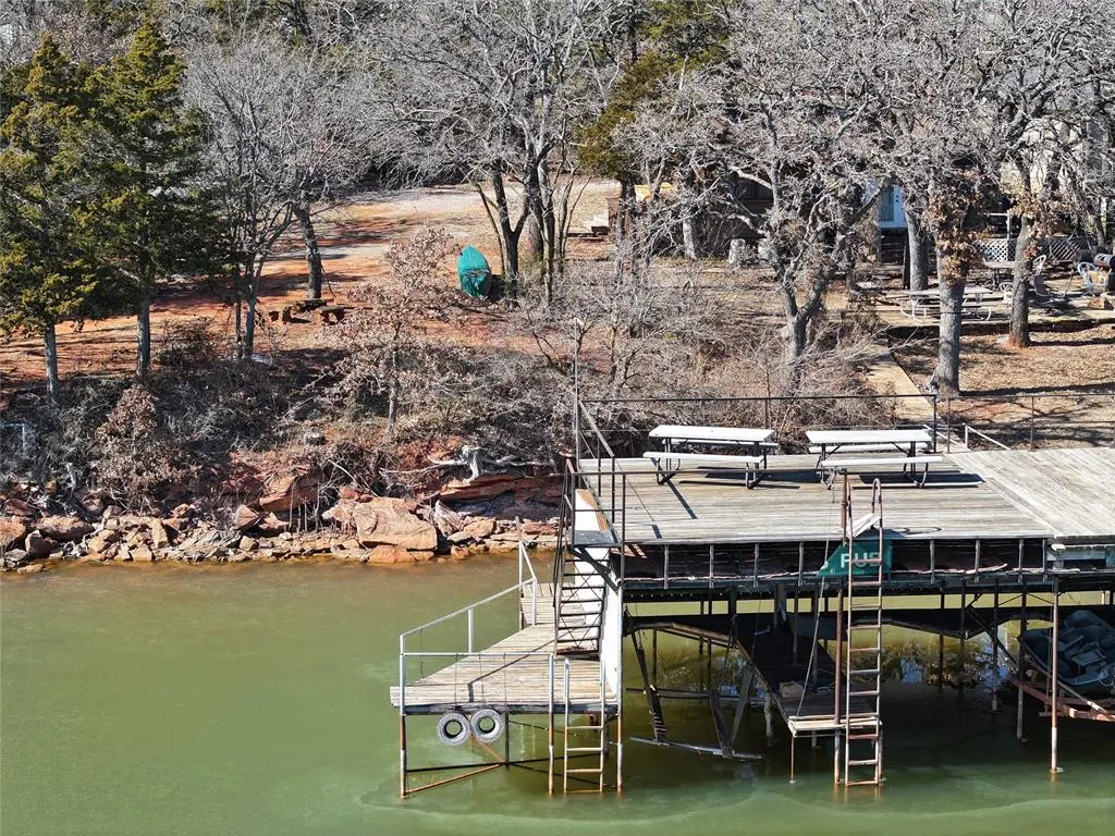 Photo 3 — 26 W Shore Drive, Edmond, OK 73007