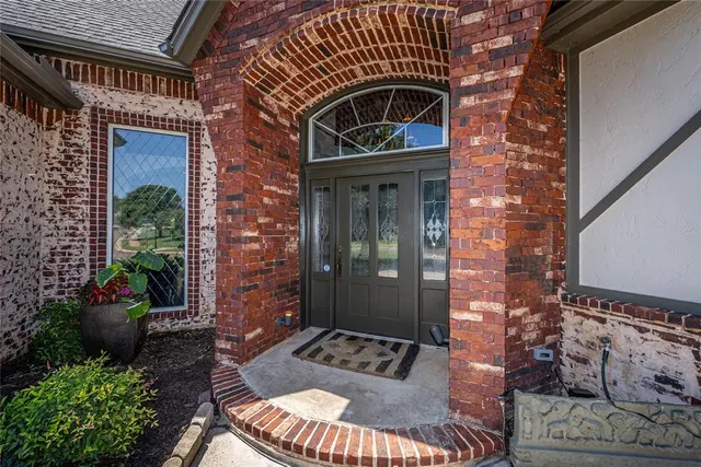 Photo 6 — 300 Heritage Green Road, Edmond, OK 73003