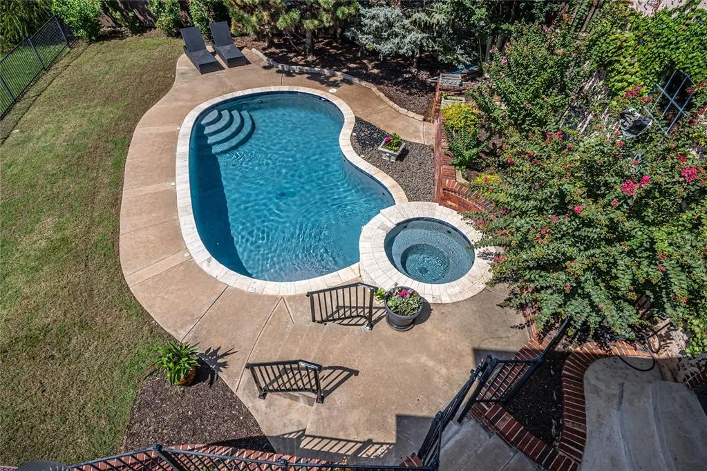 Photo 40 — 300 Heritage Green Road, Edmond, OK 73003