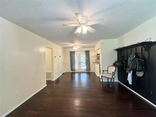 Photo 4 — 608 N 1st Street, Tecumseh, OK 74873