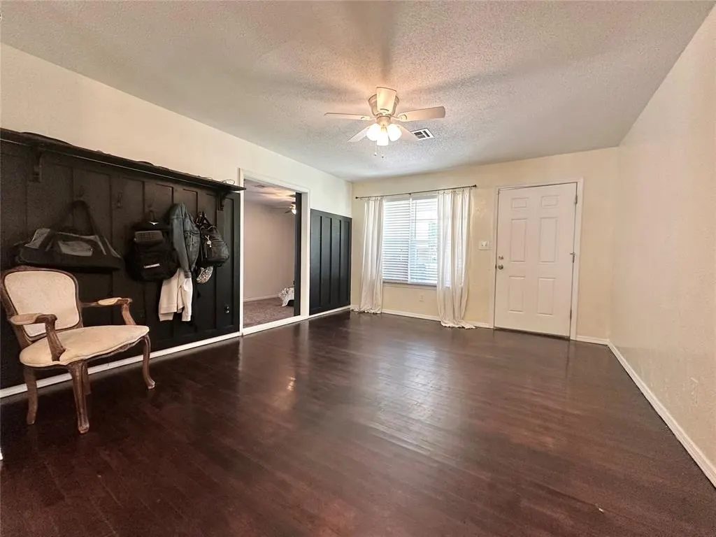 Photo 5 — 608 N 1st Street, Tecumseh, OK 74873
