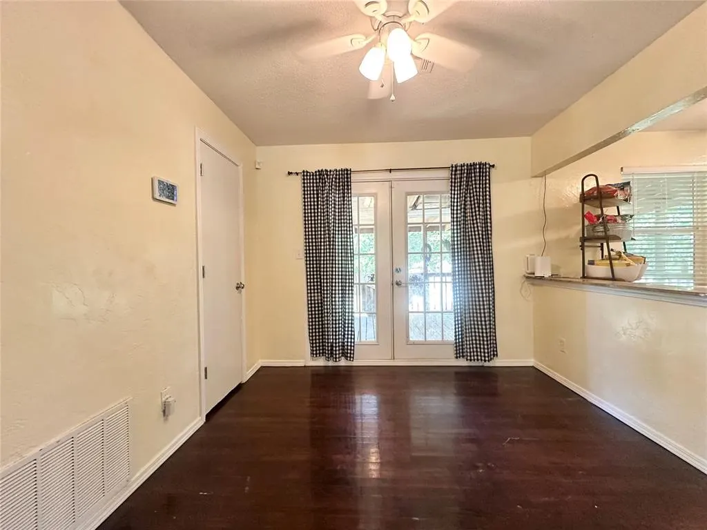 Photo 12 — 608 N 1st Street, Tecumseh, OK 74873