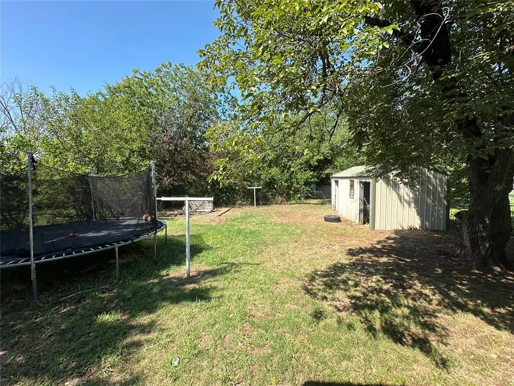 Photo 27 — 608 N 1st Street, Tecumseh, OK 74873
