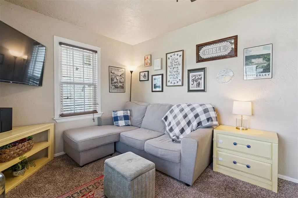 Photo 9 — 3128 NW 30th Street, Oklahoma City, OK 73112