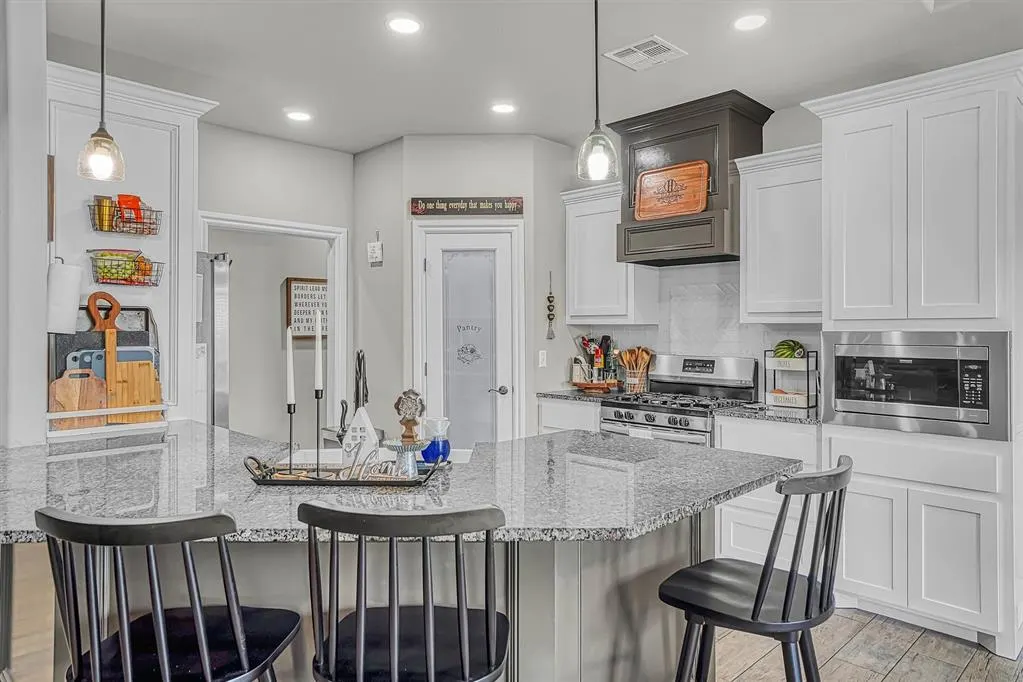 Photo 12 — 2116 Longhorn Trail, Altus, OK 73521