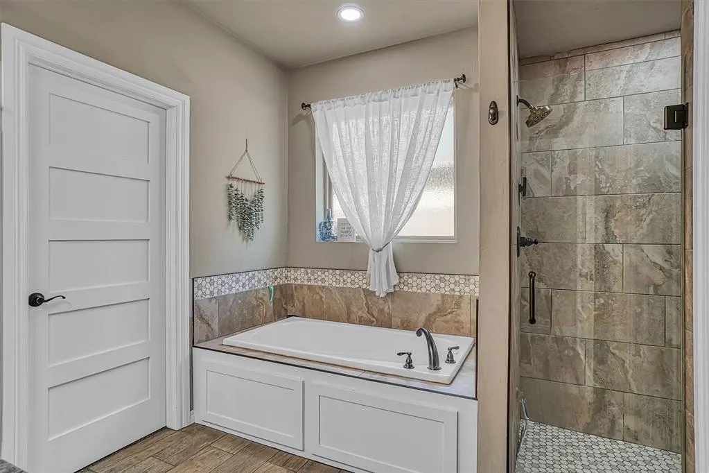Photo 20 — 2116 Longhorn Trail, Altus, OK 73521