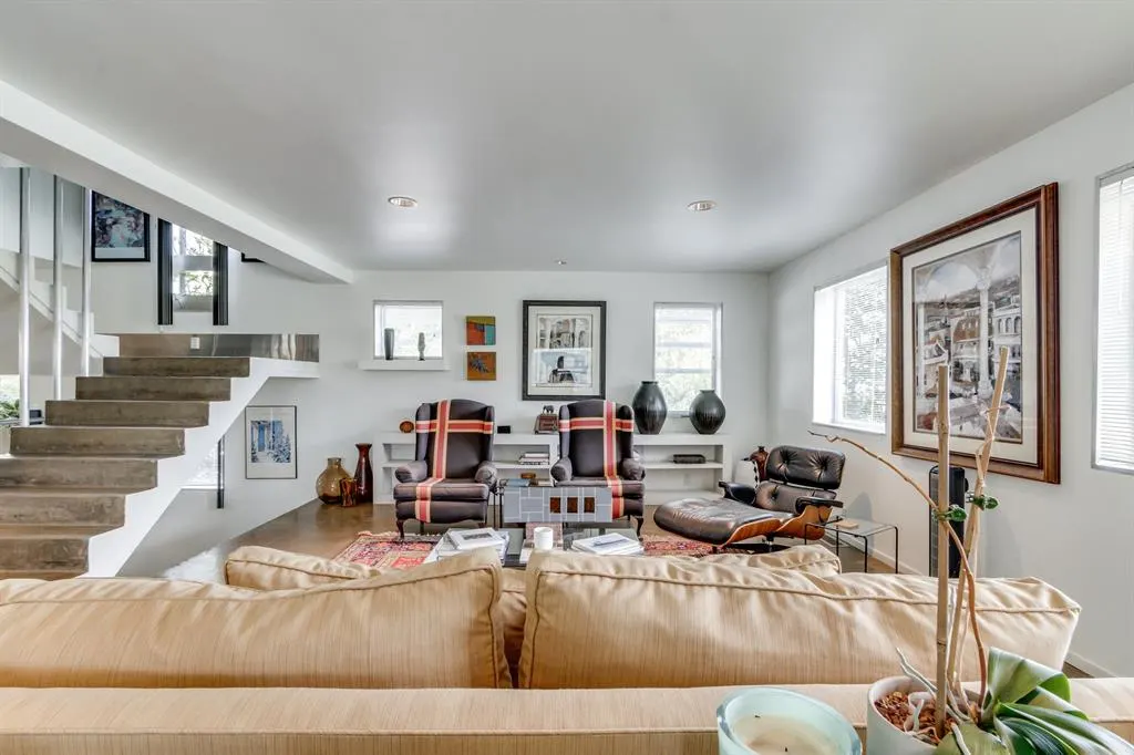 Photo 8 — 600 NE 19th Street, Oklahoma City, OK 73105