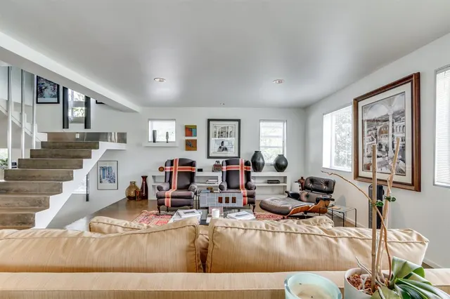 Photo 8 — 600 NE 19th Street, Oklahoma City, OK 73105