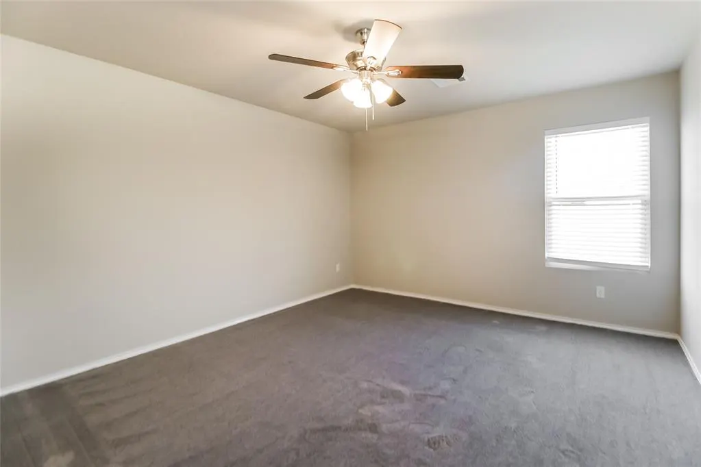 Photo 8 — 1800 Sloane Drive, Oklahoma City, OK 73127