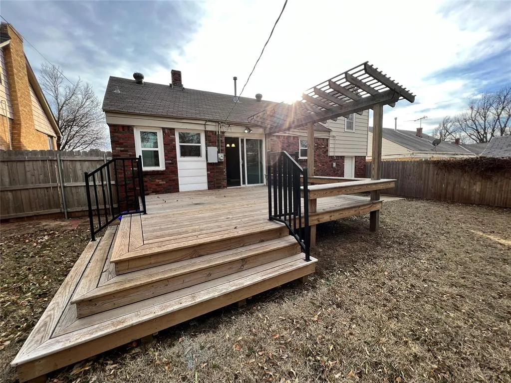 Photo 27 — 2933 NW 11th Street, Oklahoma City, OK 73107