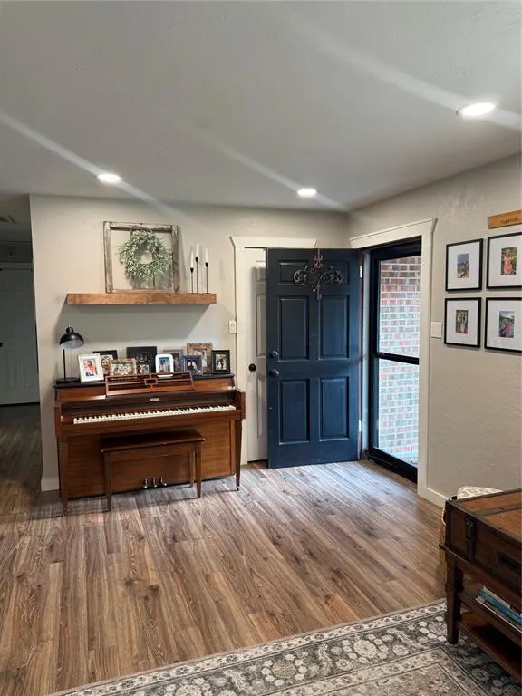 Photo 3 — 1110 S Sunnymeade Avenue, Wewoka, OK 74884