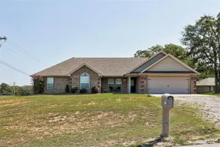 Sold home at 101 Camaron Drive