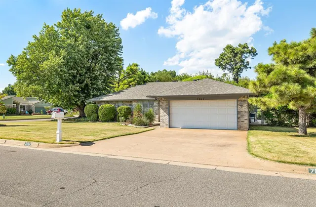 Photo 3 — 7617 Kathryn Way, Oklahoma City, OK 73162