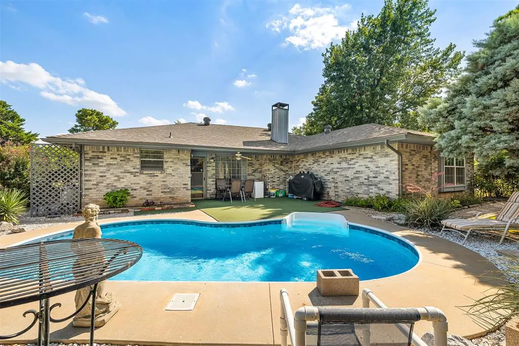 Photo 23 — 7617 Kathryn Way, Oklahoma City, OK 73162