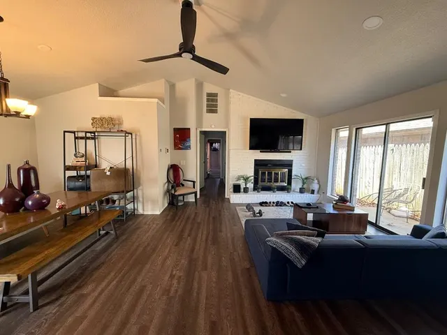 Photo 2 — 6007 Gaelic Glen Drive, Oklahoma City, OK 73142