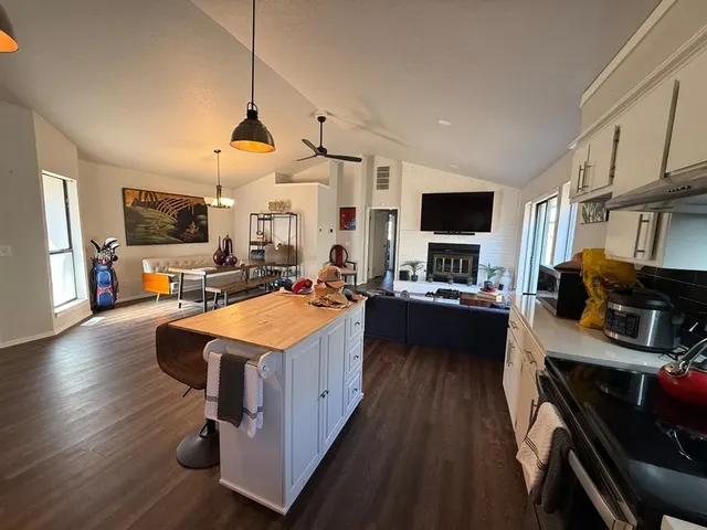 Photo 6 — 6007 Gaelic Glen Drive, Oklahoma City, OK 73142