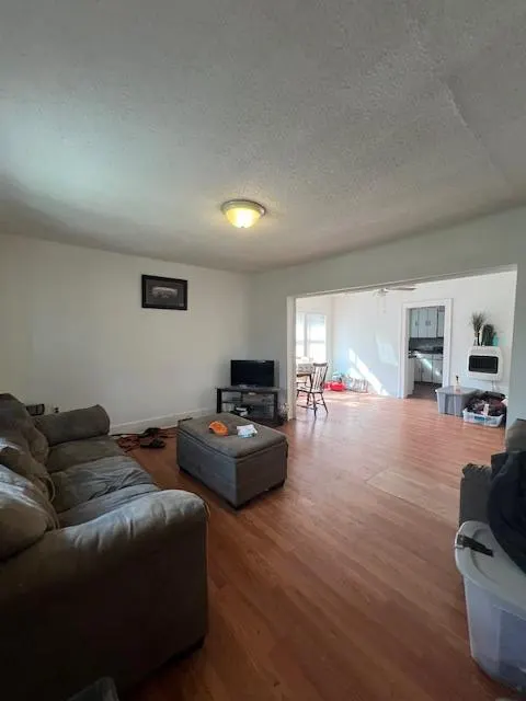 Photo 4 — 906 E Elm Avenue, Enid, OK 73701