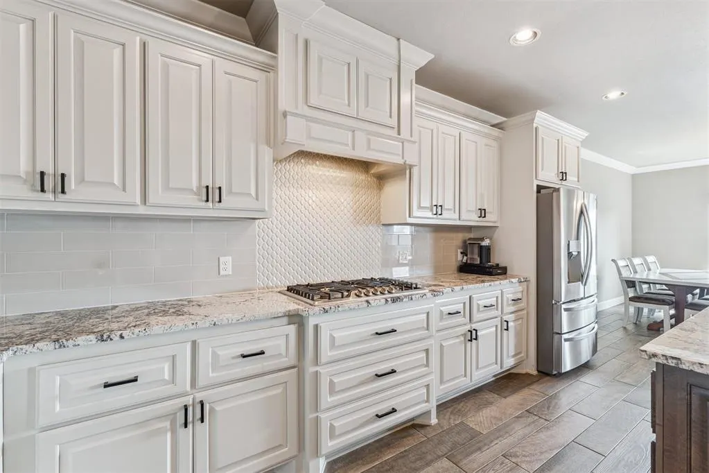 Photo 8 — 824 Winning Colors Drive, Edmond, OK 73025