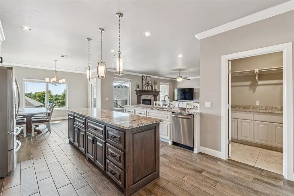 Photo 9 — 824 Winning Colors Drive, Edmond, OK 73025