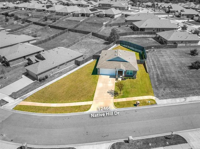 Photo 4 — 12466 Native Hill Drive, Choctaw, OK 73020