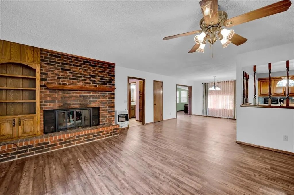 Photo 10 — 21775 E Eighth Street, Hinton, OK 73047