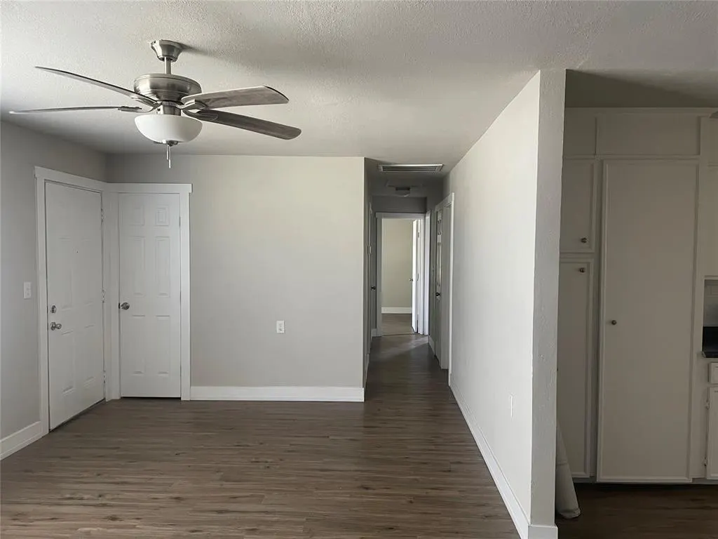 Photo 5 — 523 SE 4th Street, Lexington, OK 73051