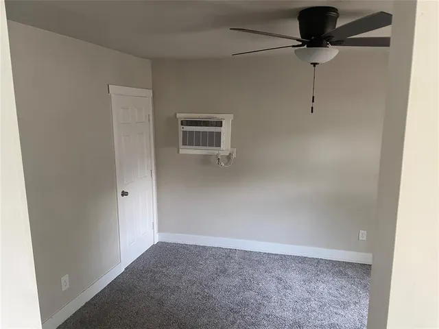 Photo 7 — 523 SE 4th Street, Lexington, OK 73051