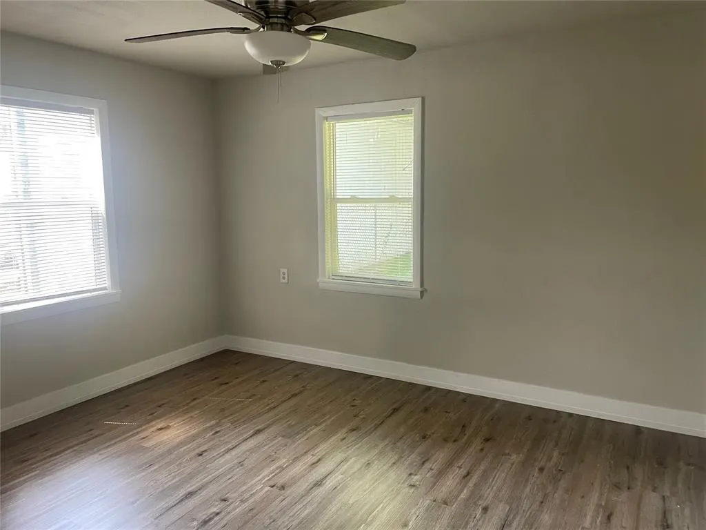 Photo 13 — 523 SE 4th Street, Lexington, OK 73051