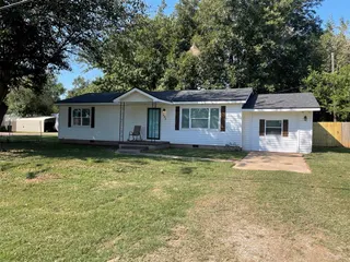 Sold home at 523 SE 4th Street