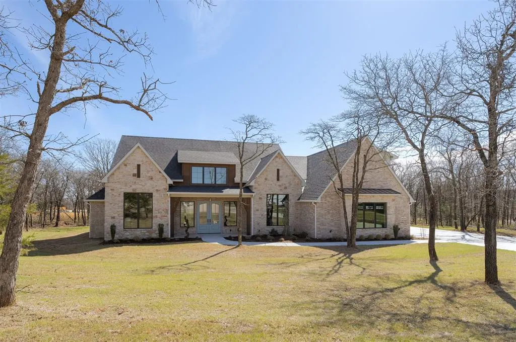 Front exterior — 8280 Spotted Fawn, Arcadia, OK 73007