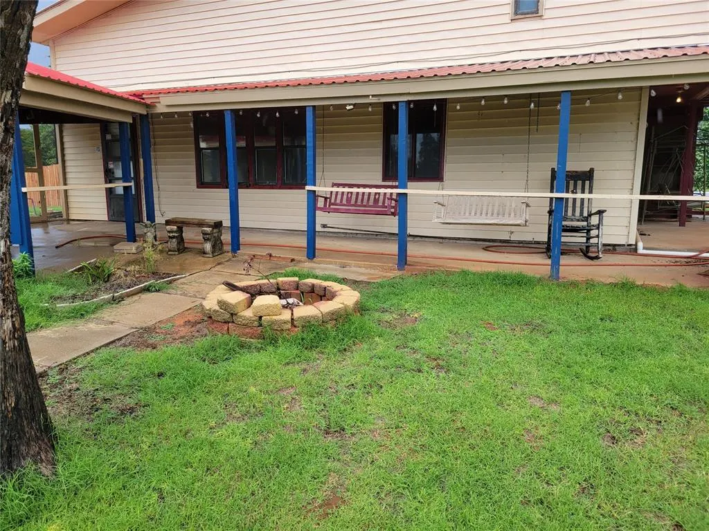 Photo 9 — 612 Easy Street, Fort Cobb, OK 73038