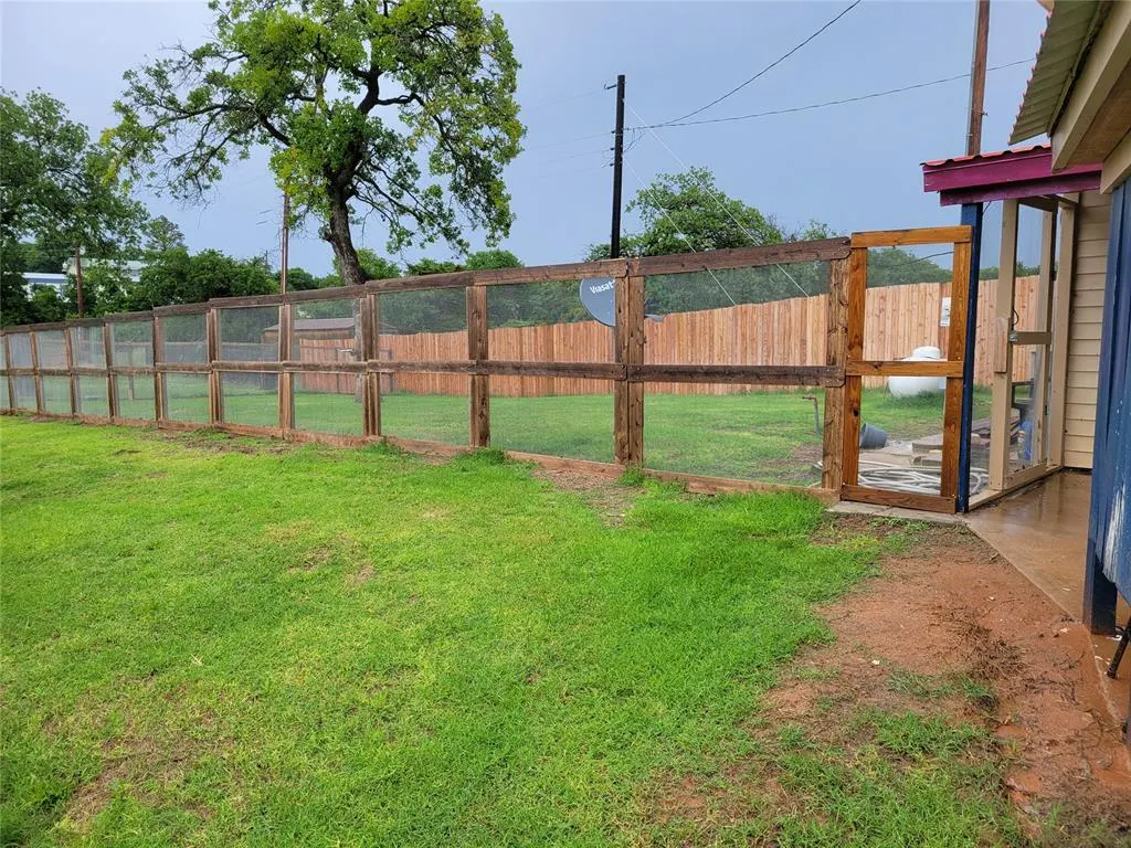 Photo 21 — 612 Easy Street, Fort Cobb, OK 73038