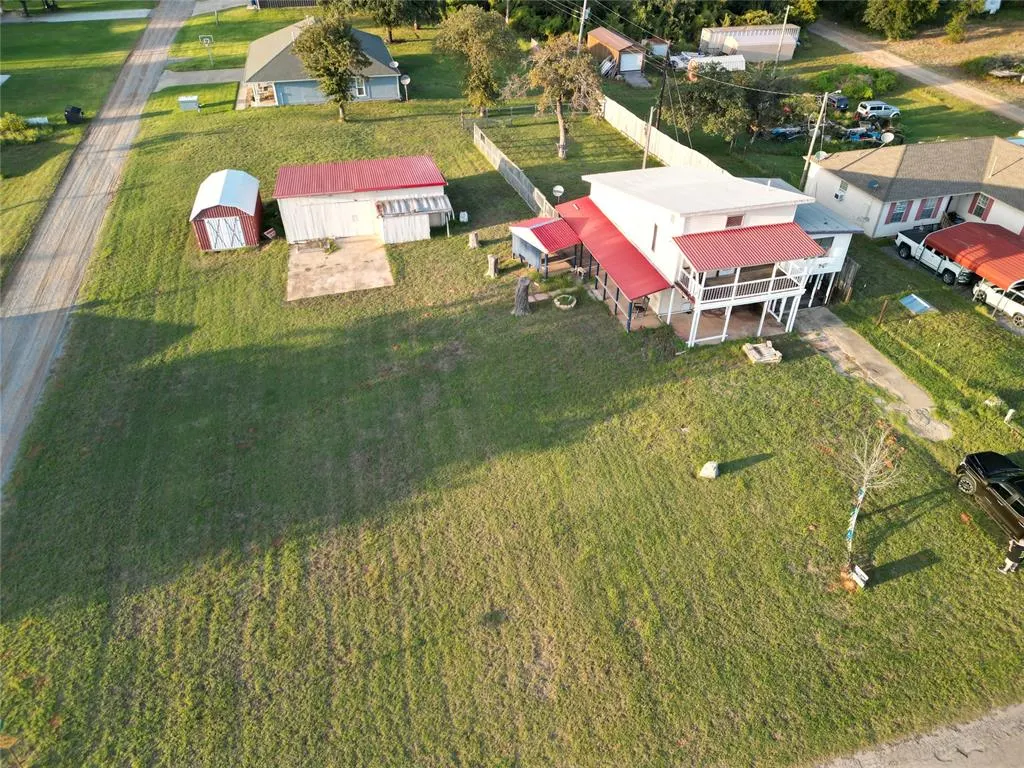 Photo 6 — 612 Easy Street, Fort Cobb, OK 73038