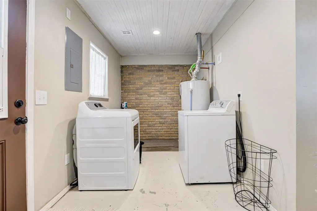 Photo 33 — 310 NW Belle Street, Minco, OK 73059
