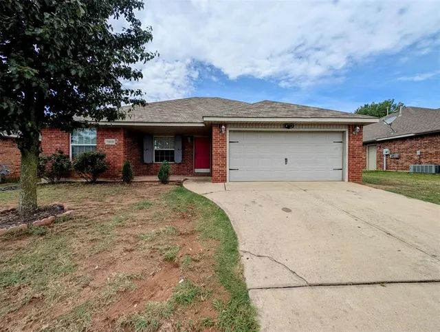 Front exterior — 7909 Chumley Lane, Oklahoma City, OK 73135