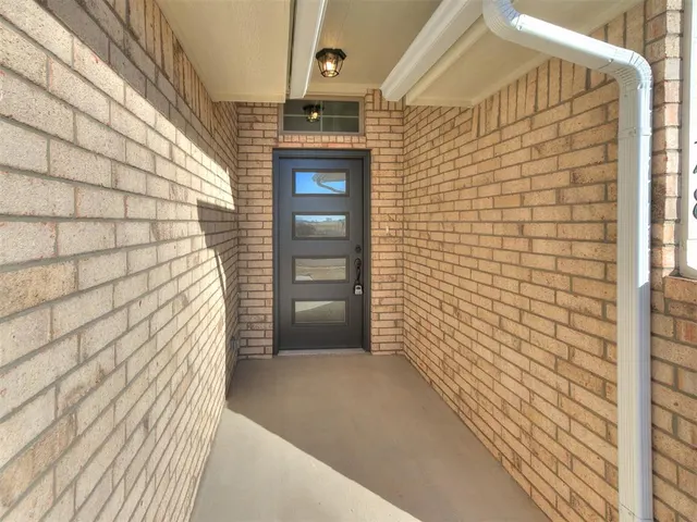 Photo 7 — 548 Cherrybark Drive, Washington, OK 73093