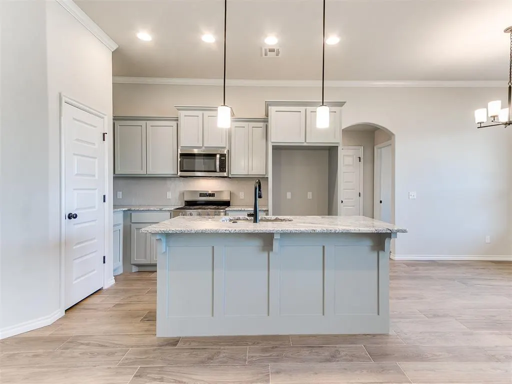 Photo 23 — 548 Cherrybark Drive, Washington, OK 73093