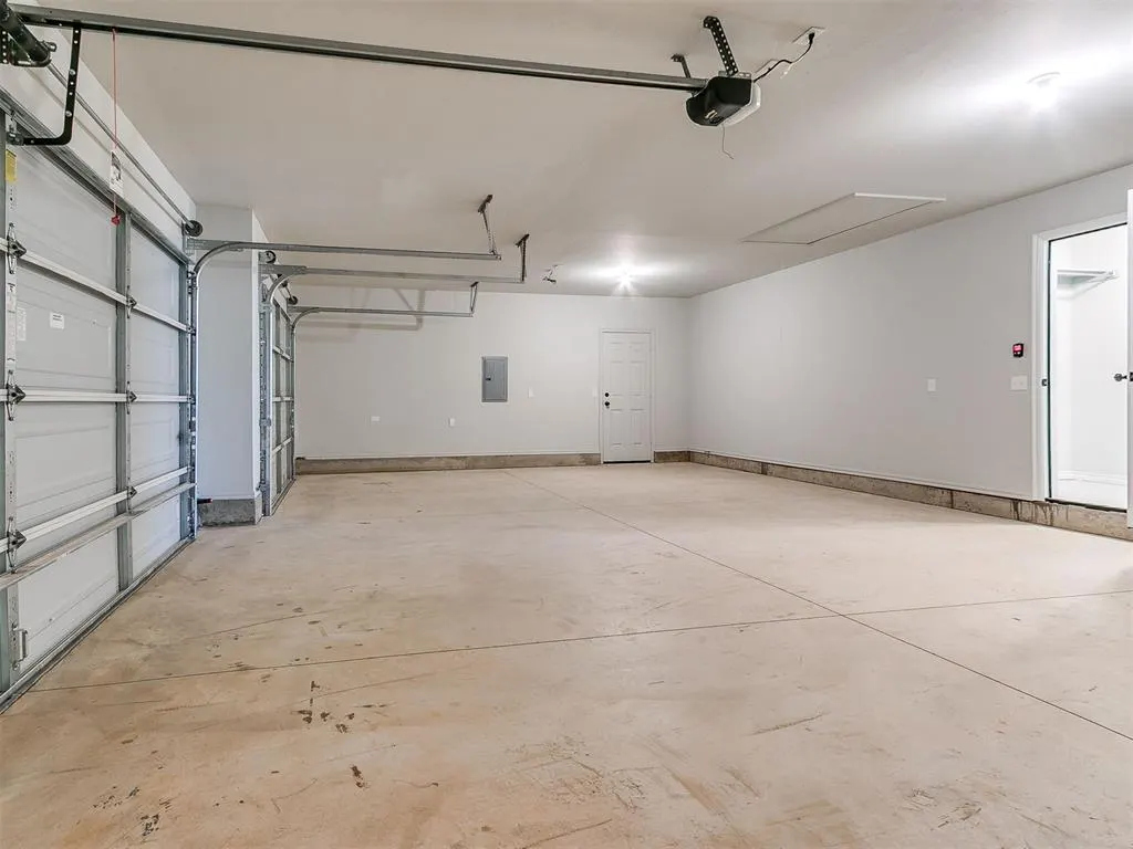 Photo 32 — 548 Cherrybark Drive, Washington, OK 73093