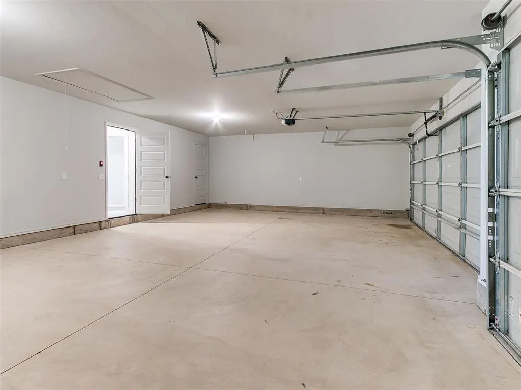 Photo 33 — 548 Cherrybark Drive, Washington, OK 73093