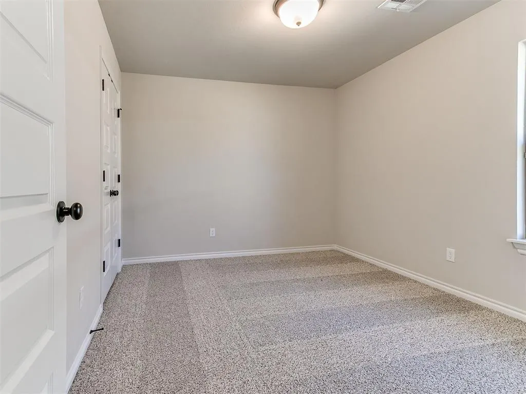 Photo 39 — 548 Cherrybark Drive, Washington, OK 73093