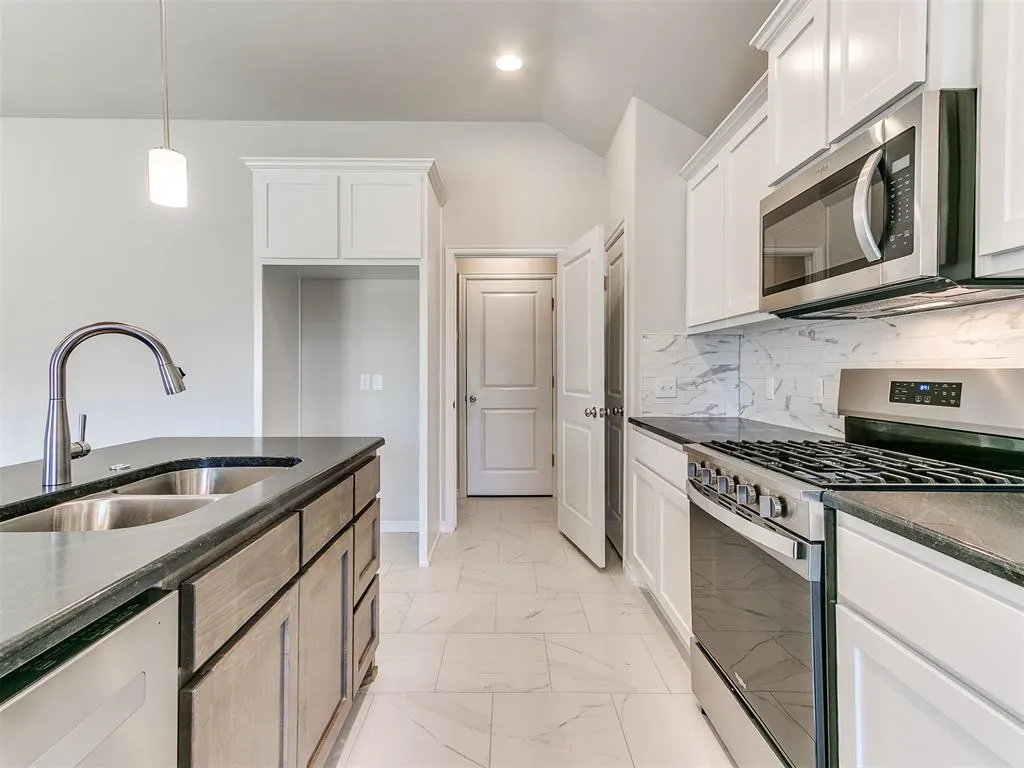 Photo 35 — 479 Grand Sycamore Drive, Washington, OK 73093