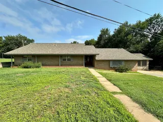 Sold home at 201 W 11th Street