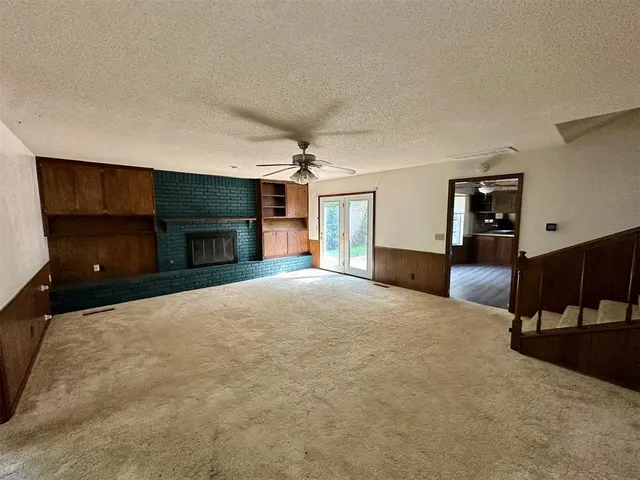 Photo 6 — 201 W 11th Street, Cordell, OK 73632