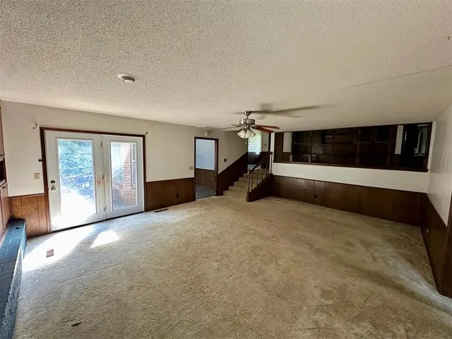 Photo 7 — 201 W 11th Street, Cordell, OK 73632