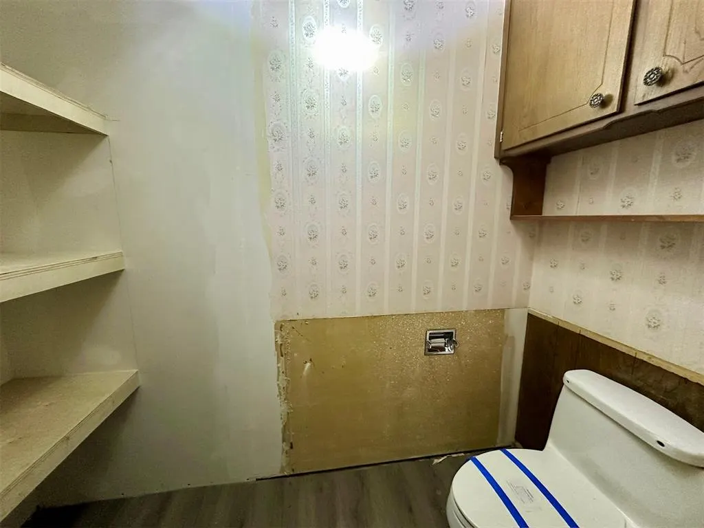 Photo 10 — 201 W 11th Street, Cordell, OK 73632