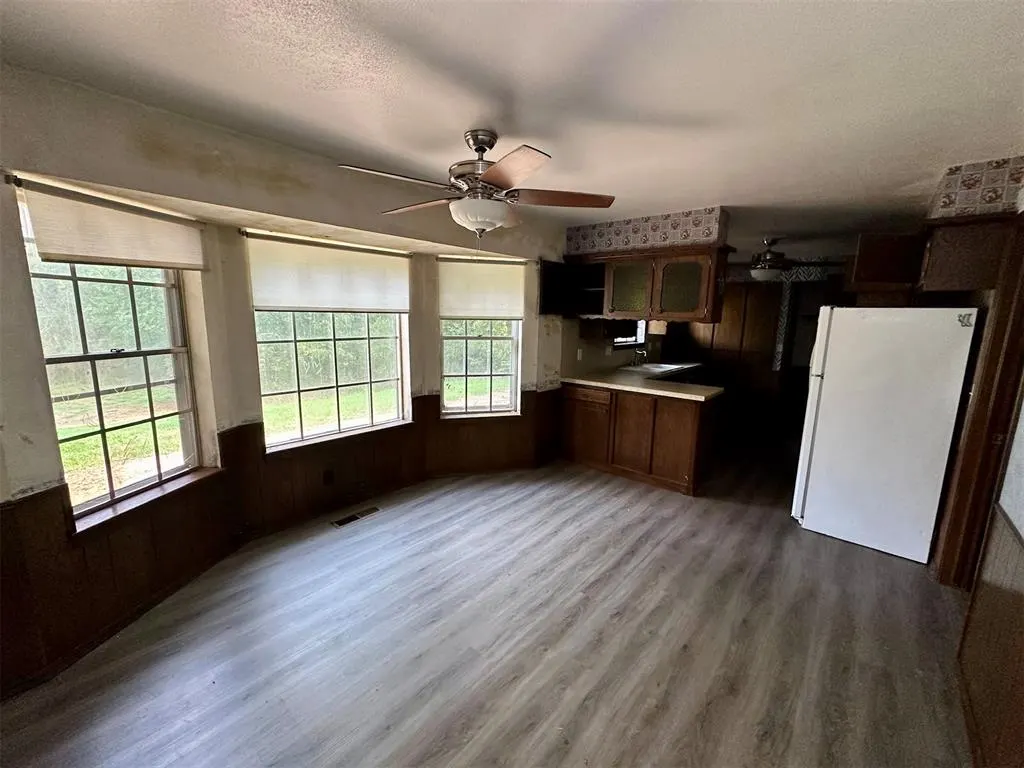 Photo 13 — 201 W 11th Street, Cordell, OK 73632