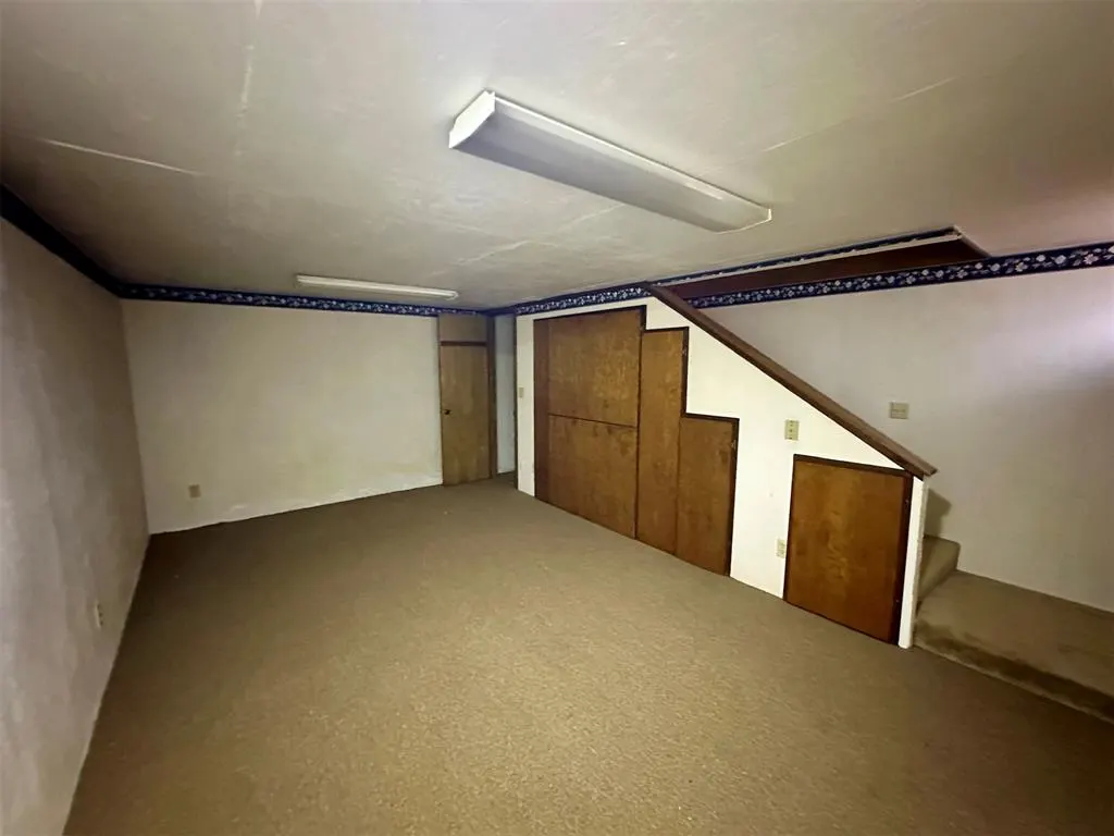 Photo 27 — 201 W 11th Street, Cordell, OK 73632