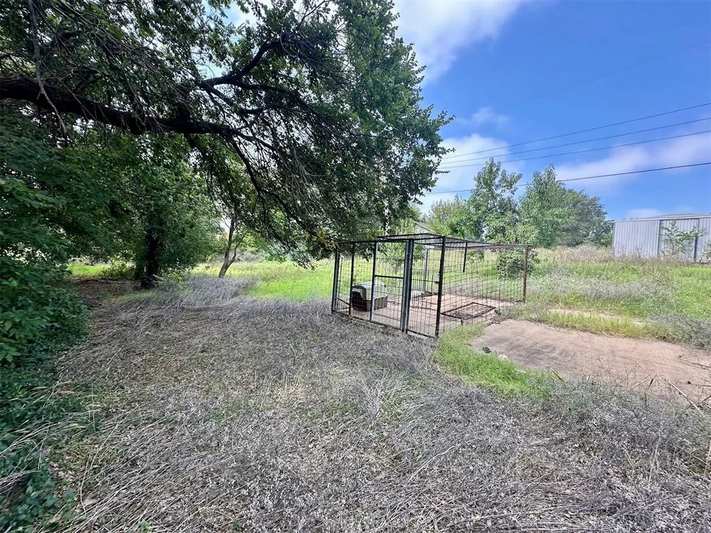 Photo 41 — 201 W 11th Street, Cordell, OK 73632
