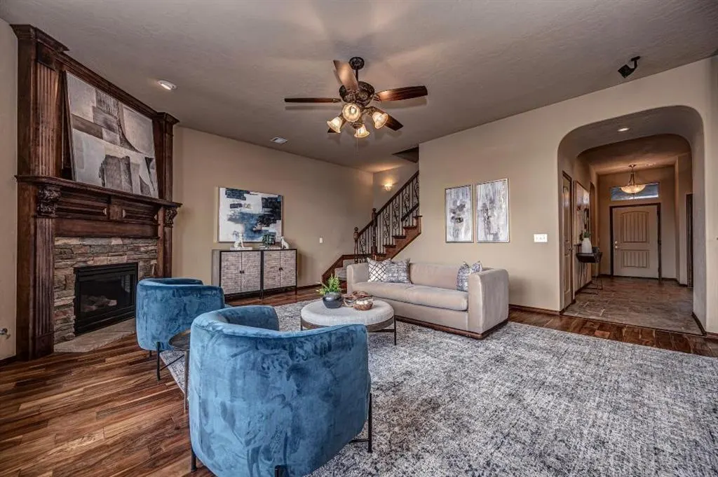 Photo 9 — 9609 Lakecrest Drive, Oklahoma City, OK 73159